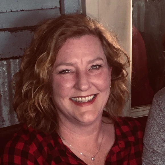 Meet your Posher, Sondra - Picture 1 of 1